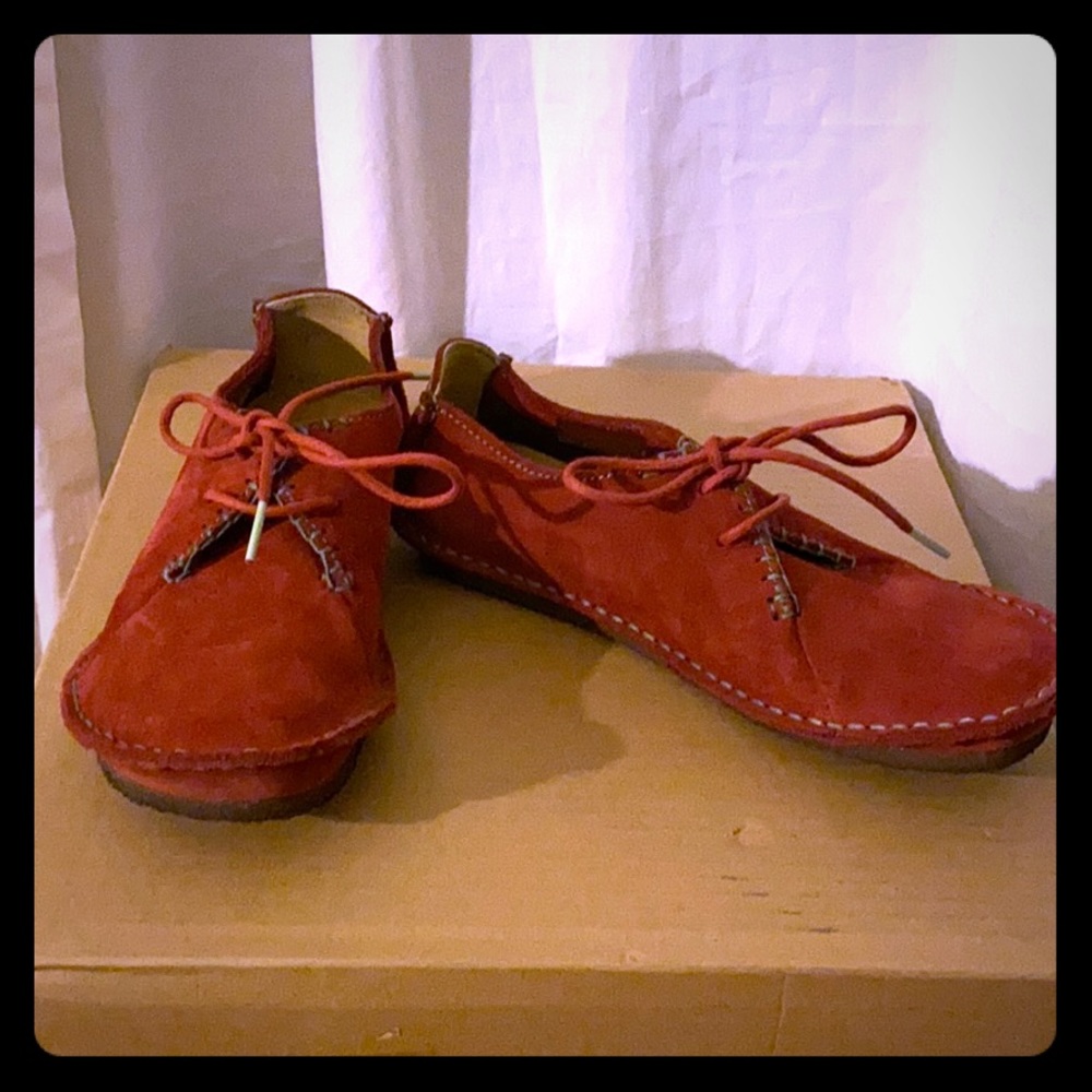 Women’s loafer